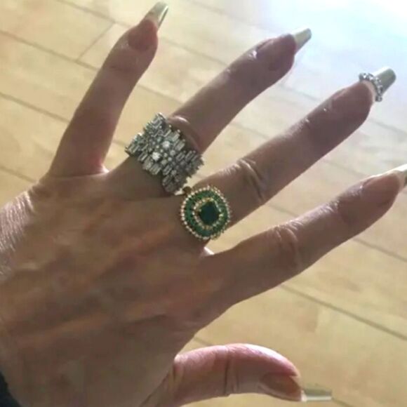 Elegant Two-tone Sparkling crystal ring sz 9 - Picture 6 of 12